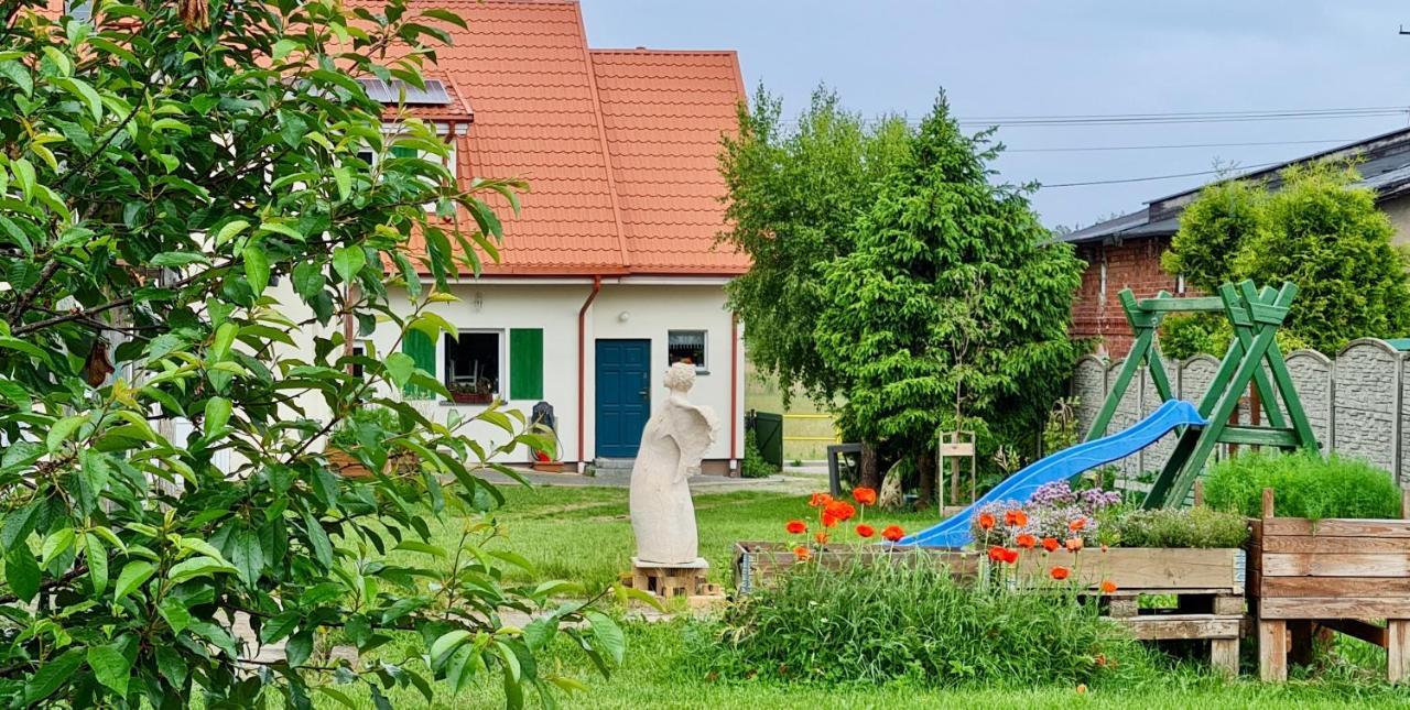Villa Daniel Owo à Lipusz Extérieur photo